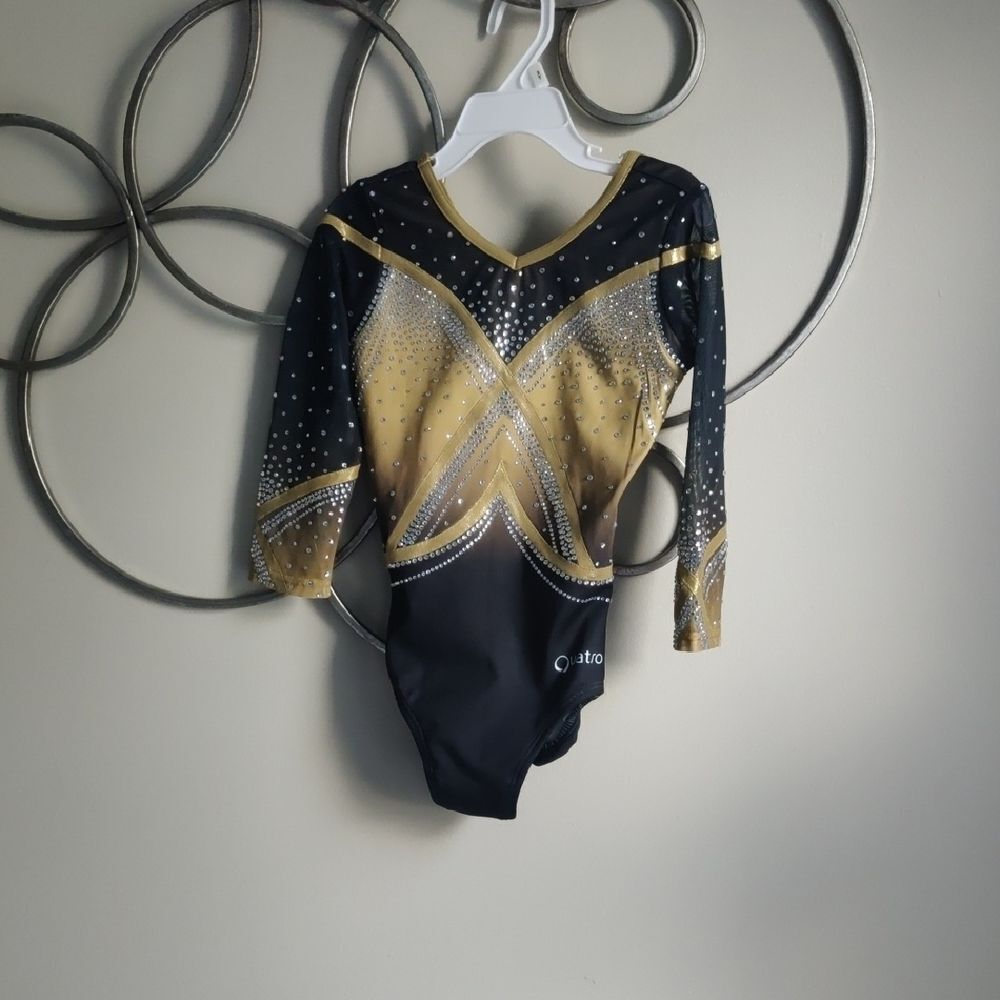 NWOT Quatro Black & Gold Kids Long-Sleeve Gymnastics Bodysuit